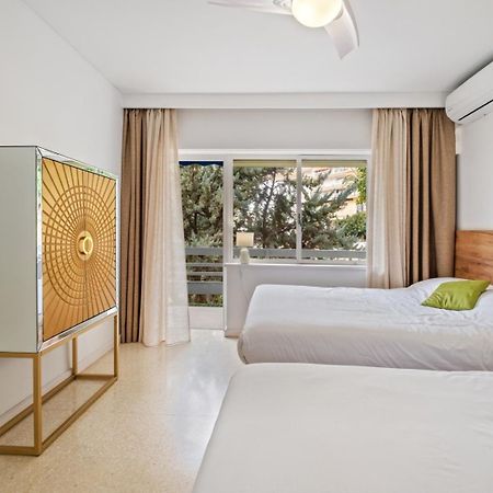 Piso Con 2 Habitaciones, 2 Terrazas Y Piscina Torremolinos Exterior foto
