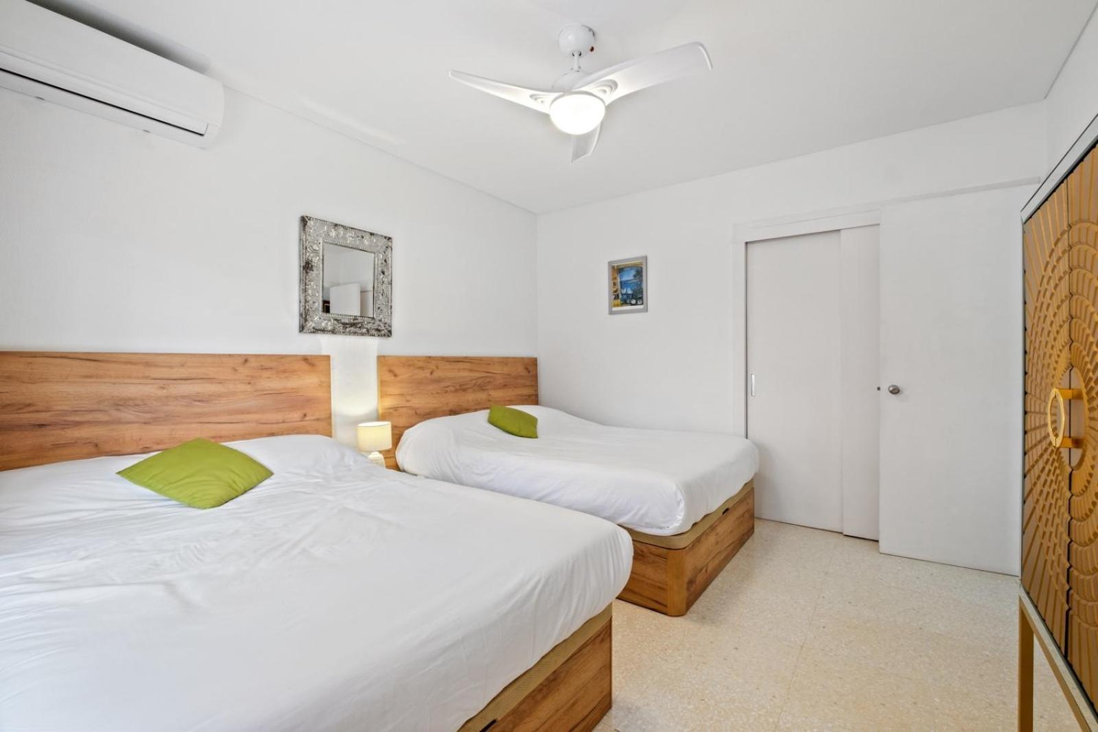 Piso Con 2 Habitaciones, 2 Terrazas Y Piscina Torremolinos Exterior foto