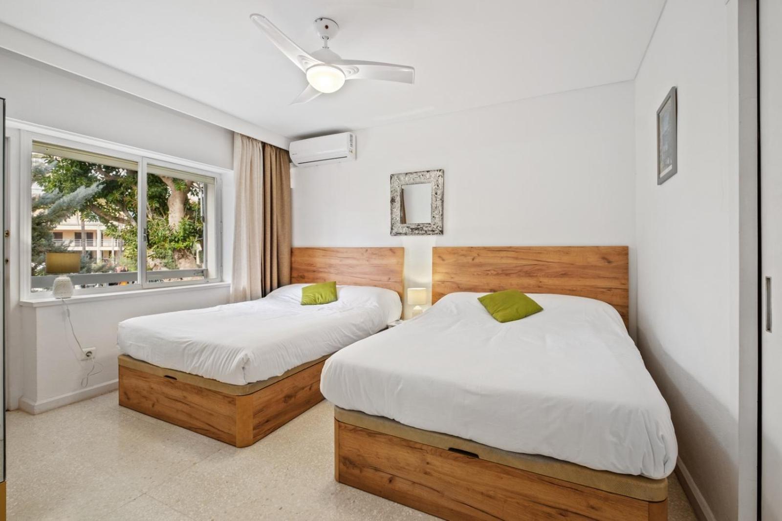 Piso Con 2 Habitaciones, 2 Terrazas Y Piscina Torremolinos Exterior foto